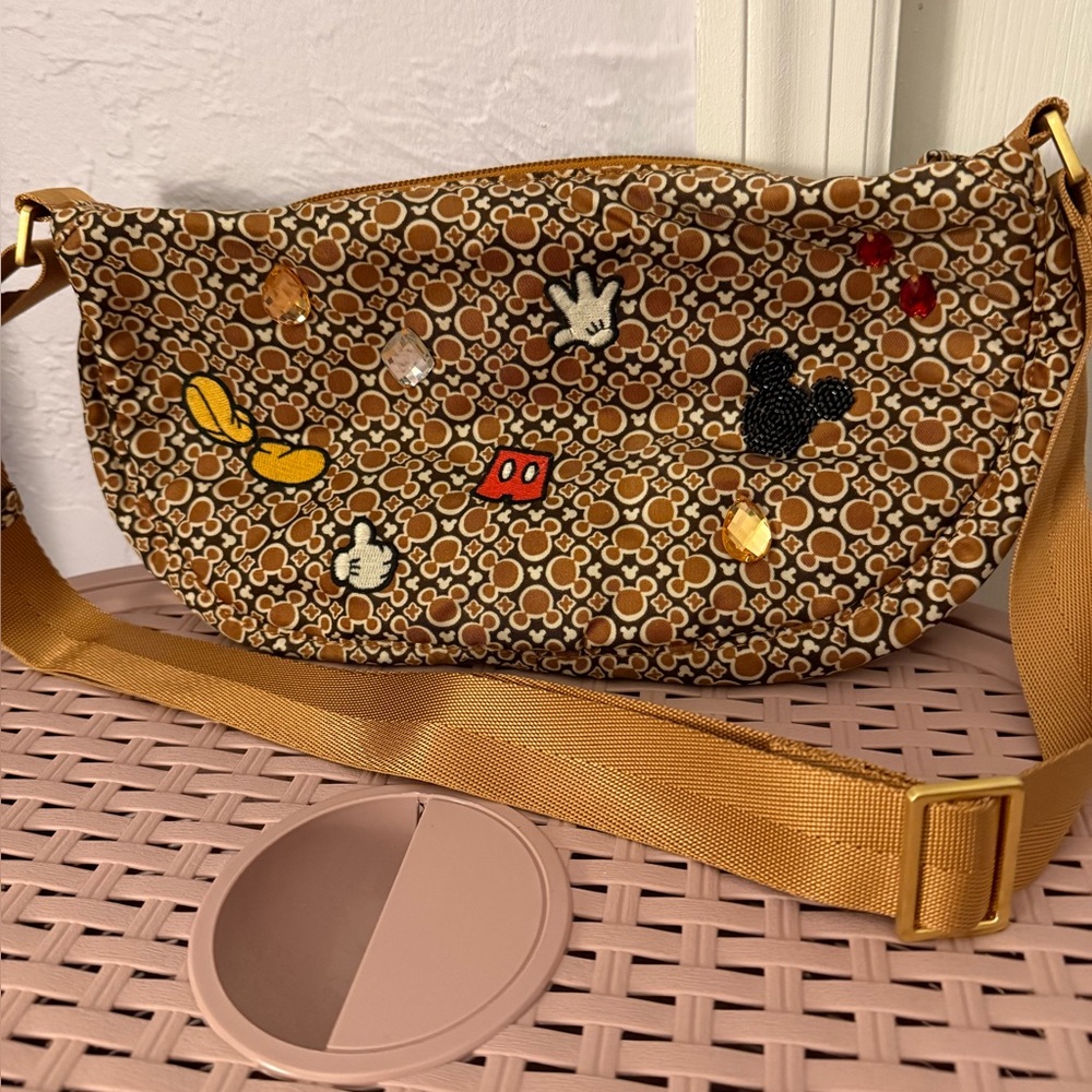 Disney Vera Bradley Brown Patterned Women's Bag with Mickey Accents